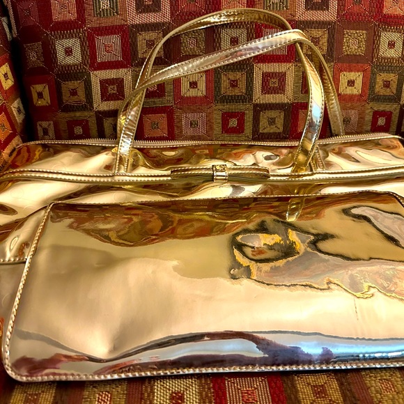 Kate Spade lg. gold metallic gold tote bag. Like new. 19" by 11" - Picture 4 of 5